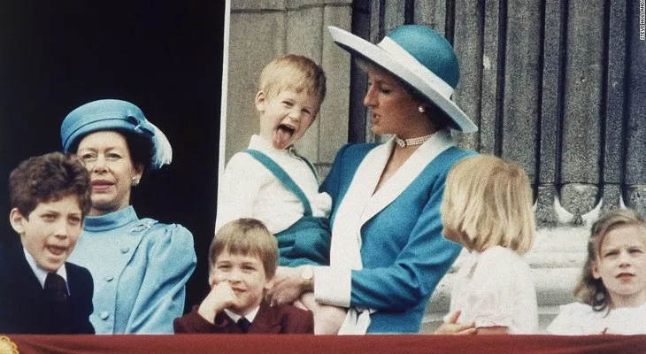 Los príncipes Guillermo y Enrique lamentan lo último que le dijeron a Diana