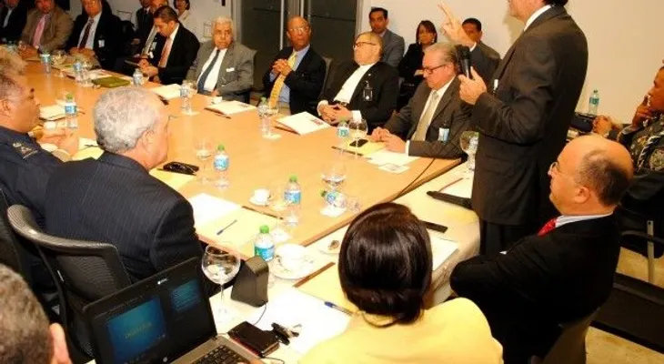 Preparan expansión del Sistema 911; presentan proyecto en Santiago