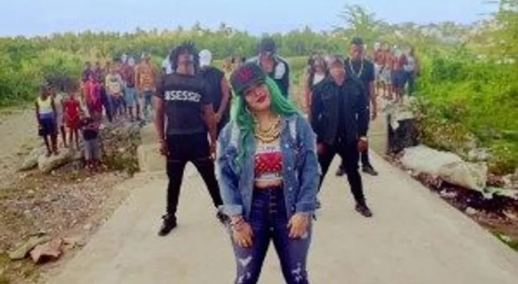 Melymel y su nueva canción
