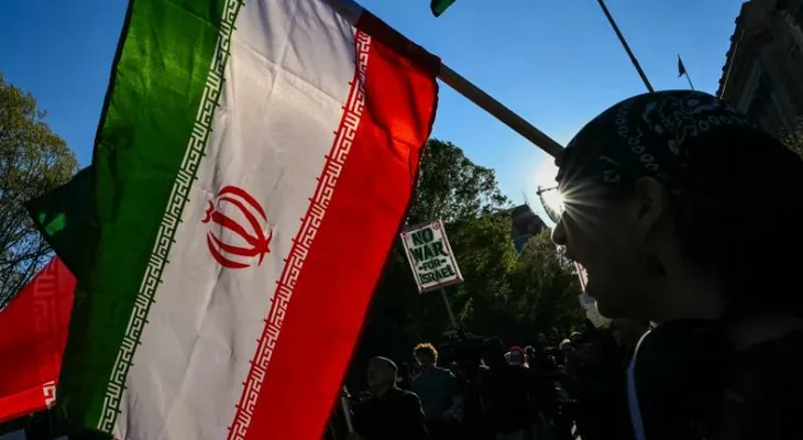 A seis meses de la guerra con Irán, la diáspora iraní en EE.UU. sigue dividida sobre el conflicto