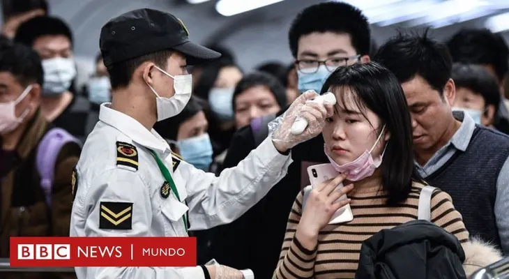 El coronavirus no resiste al calor, pero no acaba con él. Se transmite con estornudos o tos