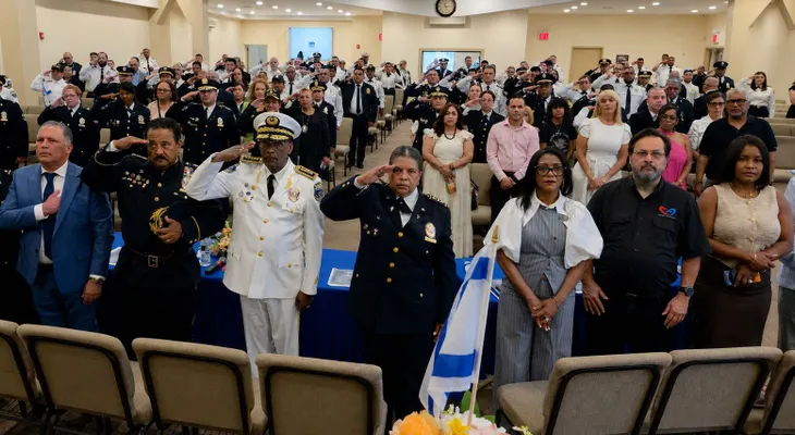 Alianza Internacional de Capellanes reconoce a personalidades y miembros de la prensa en NY