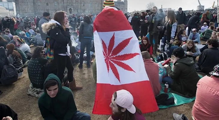Canadá, el segundo país del mundo en legalizar el uso recreativo de la marihuana