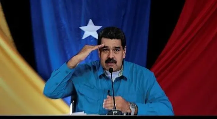 Nicolás Maduro convoca Asamblea Nacional Constituyente "para lograr la paz que necesita la República"