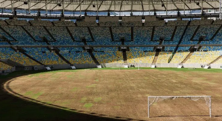 El Maracaná: un templo del fútbol en el abandono