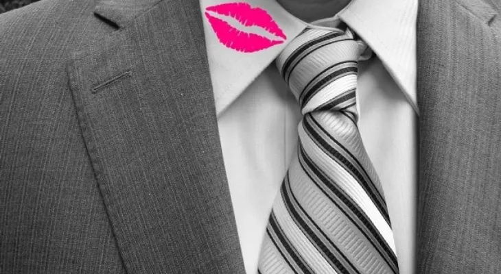 Razones por las que un hombre es infiel y no son tu culpa