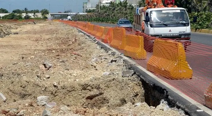 Obras Publicas trabaja en ampliación Autopista 30 de Mayo será ampliada