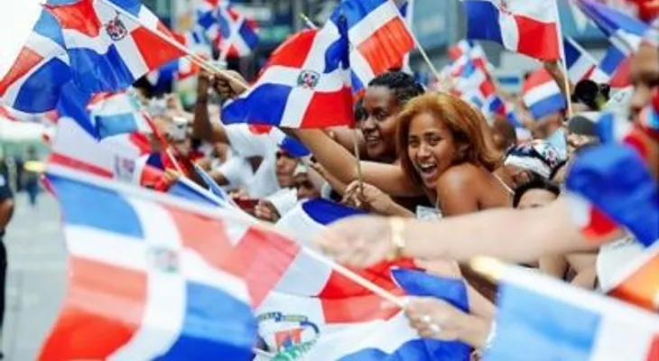 Denuncian que el 70% mujeres dominicanas son discriminada racialmente en EE.UU