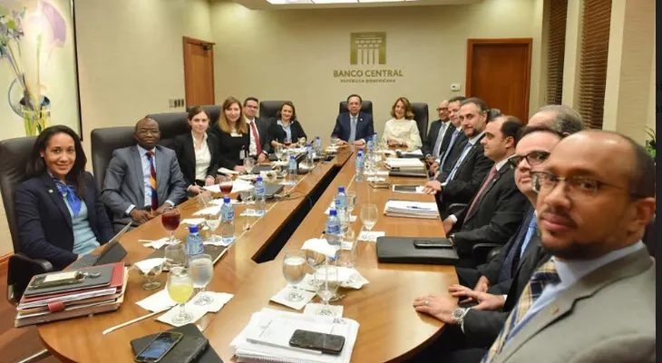 FMI expresa a Valdez Albizu una visión positiva de RD; tras concluir su visita