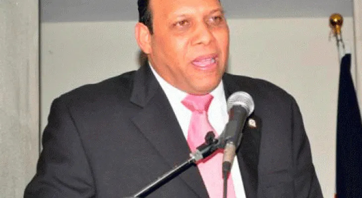 Diputado: "Que cierren esa vaina que llaman frontera" 