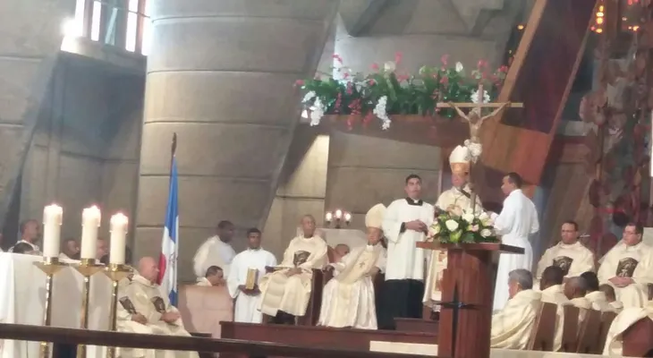 Nicanor truena cerca de Danilo Medina: "Nadie puede atribuirse el derecho a matar"