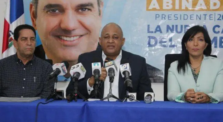 Fulcar asegura denuncia de campaña sucia contra el PRM es reflejo de conducta de funcionarios