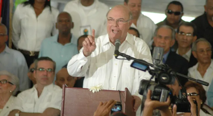 Hipólito Mejía expresa disposición de seguir luchando por la democracia del país