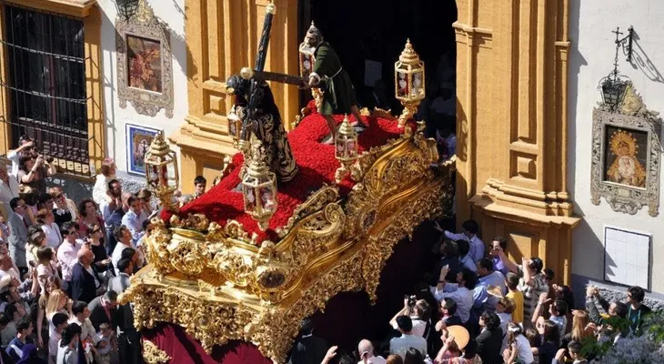 Otra Semana Santa sin procesiones ni turismo en España por culpa de la covid