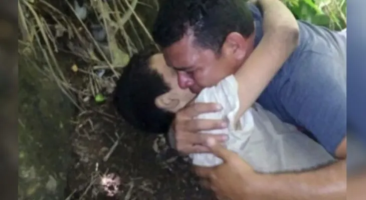 Velan al niño que prefirió morir antes que matar