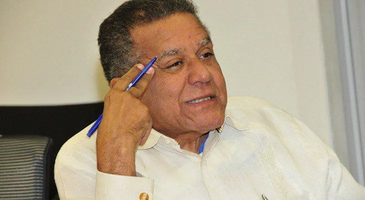  Leonel lanza su proyecto ante intento de liquidarlo 