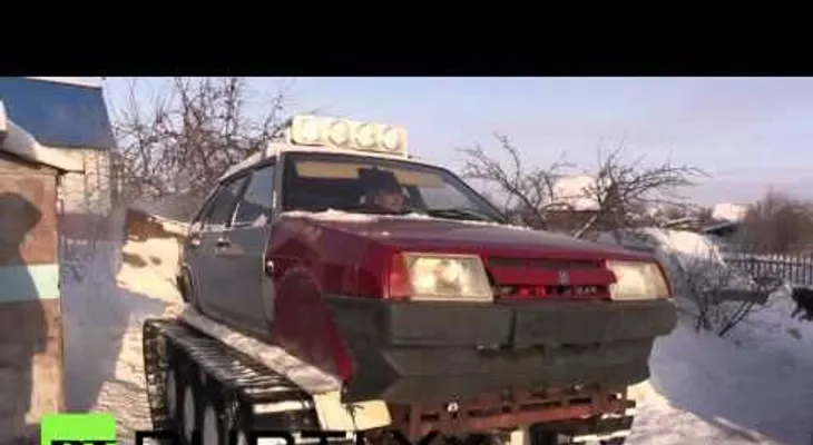 Un ruso construye su propio tanque a partir de un coche viejo