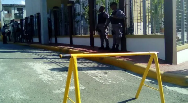PRM denuncia fraude en Imbert; detienen cómputos y militares ocupan Junta Electoral