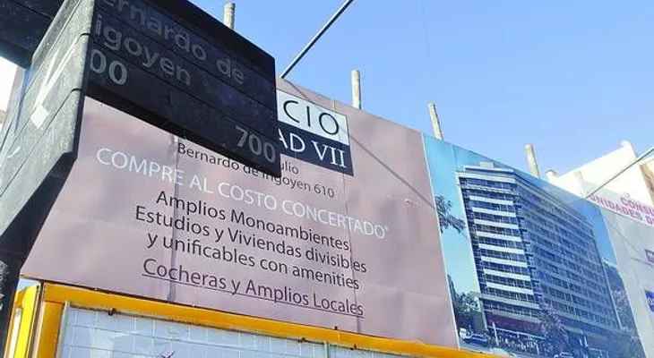 Niegan altos precios libros de textos; alegan impresión es sólo el 15% de su costo