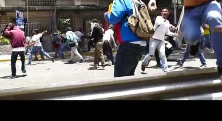 Marcha en Venezuela termina en enfrentamientos con la PNB