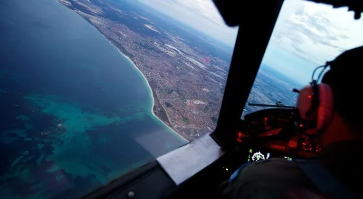 Las tres señales acústicas que podrían conducir al avión de Malasia