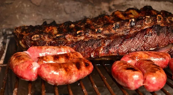 ¿La carne a la parrilla provoca cáncer? Puede que sí, como puede que no