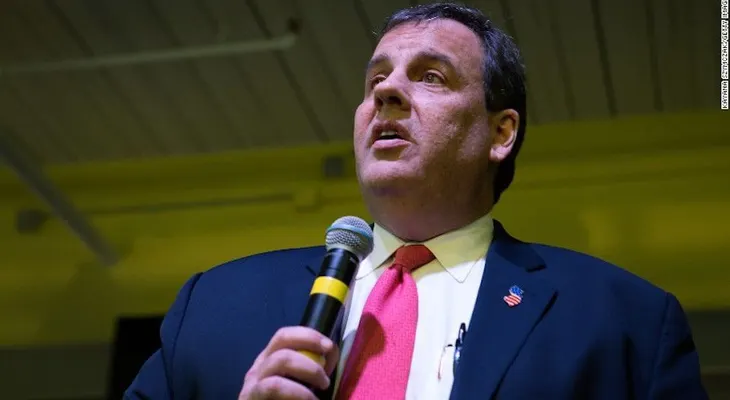 Chris Christie anuncia su apoyo a Donald Trump
