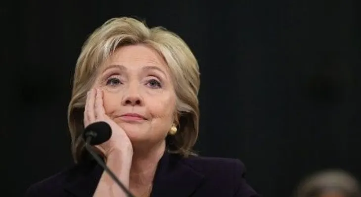 Hilllary Clinton: Si elecciones hubiesen sido en octubre fuera Presidenta....y si mi abuela no se muere tuviera viva...