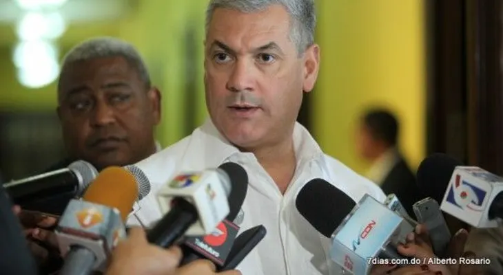 Ministro de Obras Públicas atribuye accidentes de tránsito a imprudencia de conductores