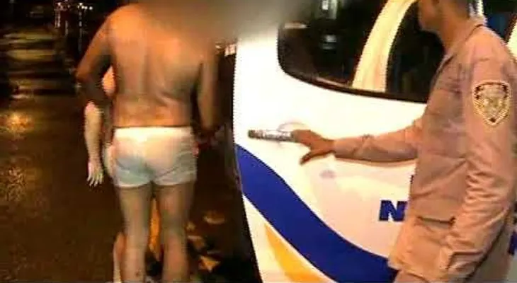 Arrestan pareja que se bañaba semi-desnudos en medio del huracán María