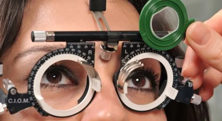 ¿Adiós a las gafas para leer?