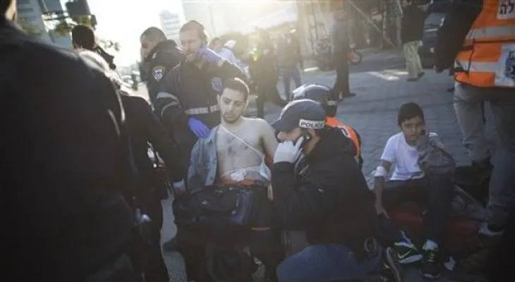Palestino apuñala a 11 personas en autobús en Tel Aviv 