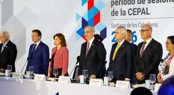 Abinader participa en apertura de la Cepal; RD asume presidencia