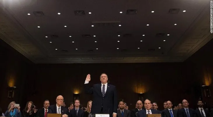 Senado de EE.UU. confirma a Mike Pompeo como director de la CIA