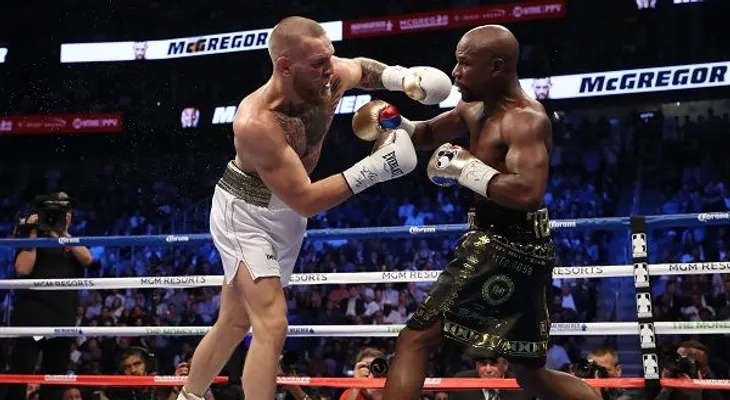 Floyd Mayweather Jr. ganó la pelea del siglo a Conor McGregor
