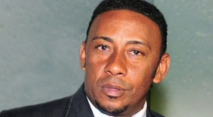 Anthony Santos demanda a El Pacha en EEUU; le pide US$5 MM