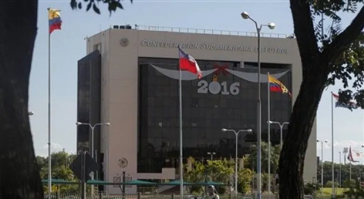Autoridades paraguayas allanan sede de Conmebol