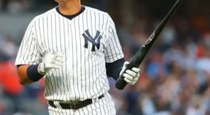 Alex Rodríguez a tiro de hit para ser despedido por los Yankees 