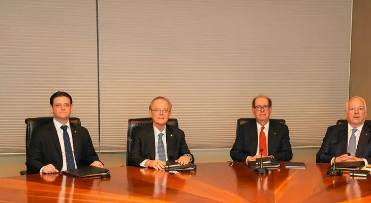 Grupo Popular reorganiza su Consejo de Administración: Manuel A. Grullón pasa a presidente Ad Vitam y Manuel Grullón Hernández asume la presidencia