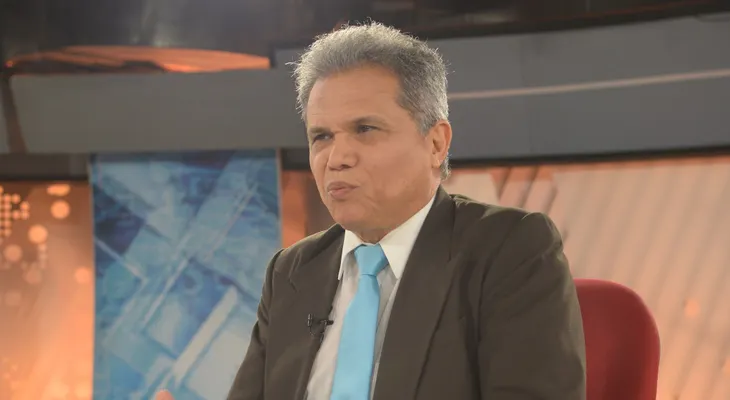 Waldo Ariel busca consenso para paralizar clínicas por "abusos" de las ARS