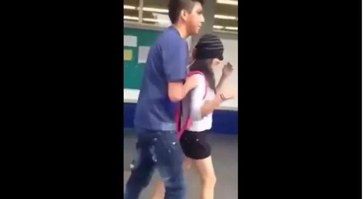 Después de tan hermoso detalle lo dejaron en la â?ªFriendzoneâ?¬ (VIDEO)