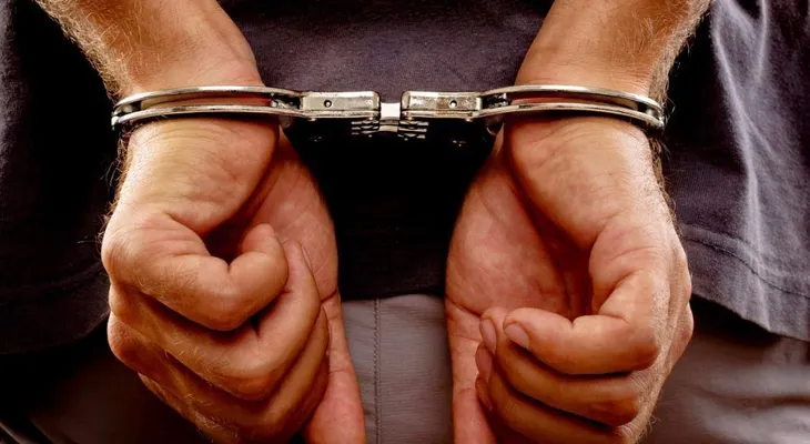 Arrestan en Ensanche Isabelita hombre amenazaba con violar y matar niña de 4 años