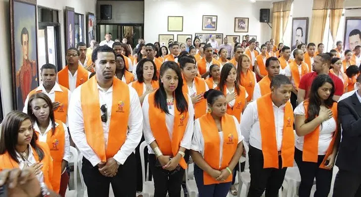 Ministerio de la Juventud continúa con jornada de graduaciones en carreras Técnicas