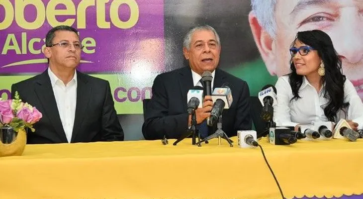 JCE inicia entrega de fondos a partidos