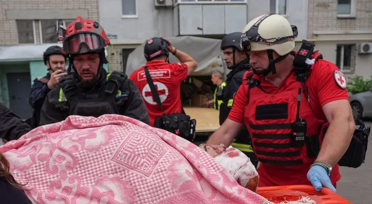 Rusia y Ucrania intensifican ataques nocturnos: siete muertos y decenas de heridos