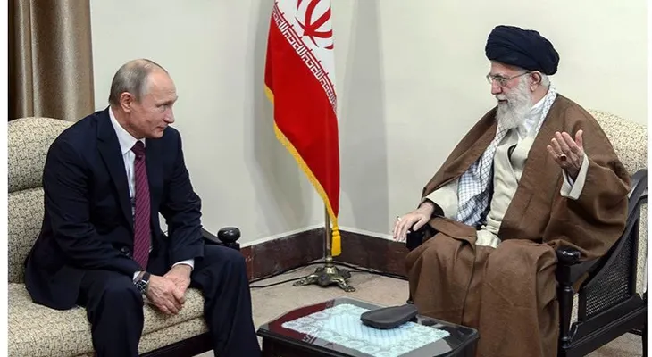 El líder supremo iraní sugiere a Putin un método para aislar a EE.UU.