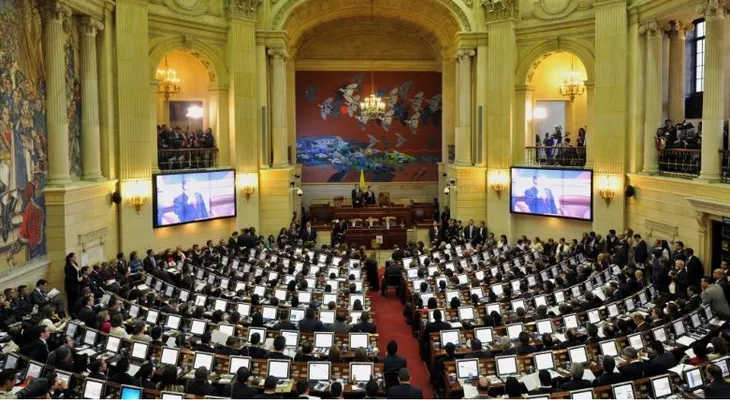 Congreso de Colombia refrenda el acuerdo de paz con las FARC