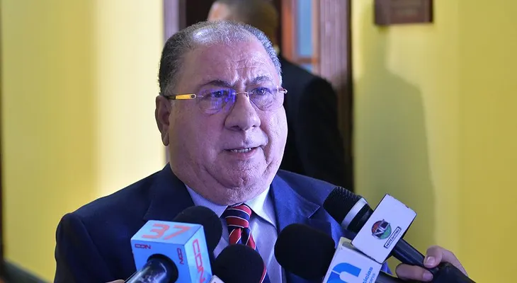 Presidente Medina designa a Monchy en Interior y Policía; Winston Santos, como ministro de Trabajo
