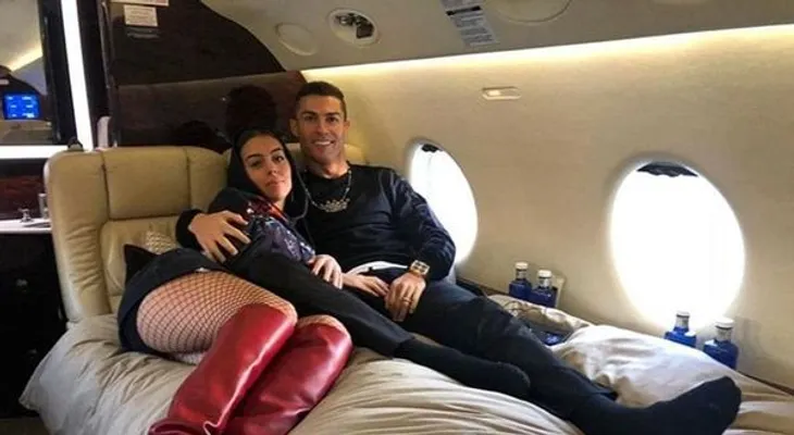  Cristiano Ronaldo-Georgina Rodríguez y el detalle de la foto que generó revuelo 