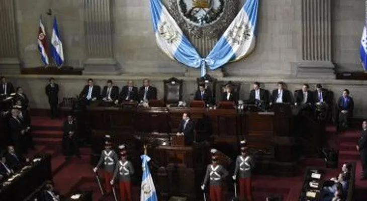 Congreso de Guatemala rechaza levantar inmunidad al presidente Morales: es inviable el antejuicio